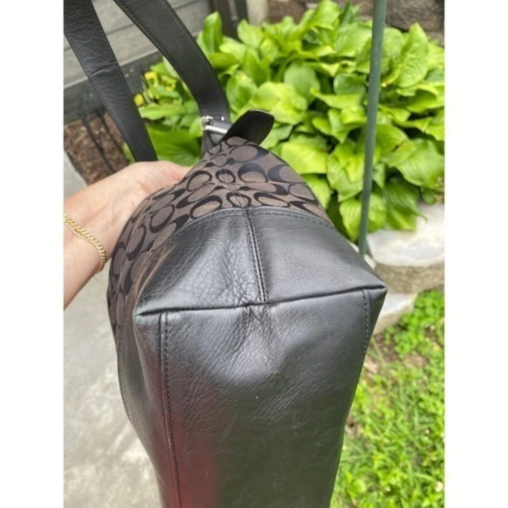 Coach Legacy Signature Duffle‎ Bag Black Jacquard Leather Shoulder Hobo Like New